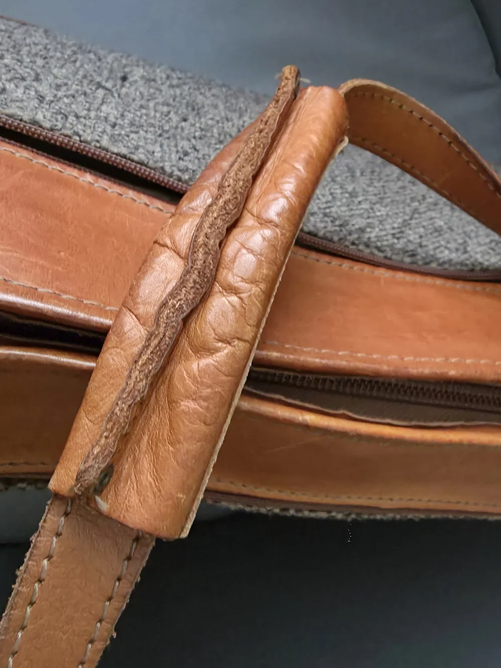 HARTMANN Neutral Tweed Shoulder Bag with Tan Leather Trim VINTAGE